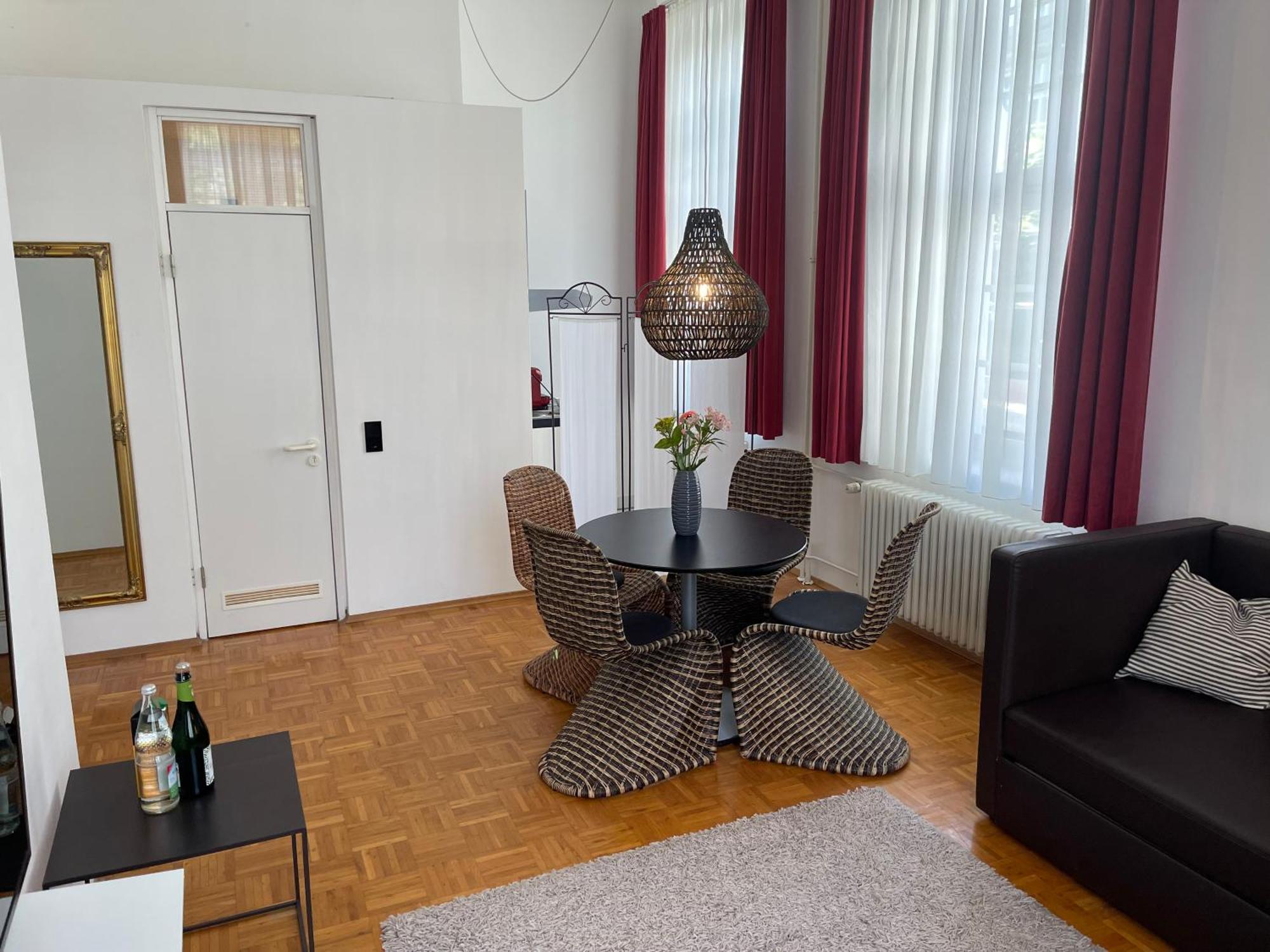 Whliving - Apartments & Studios In 康斯坦茨 外观 照片